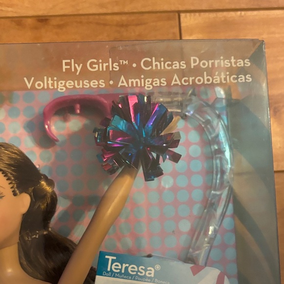 NWT *RARE* Barbie Pom Pom Divas Fly Girls 2006 - Picture 5 of 9